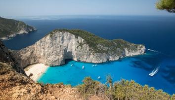 Ikonickou pláž v Řecku čeká velká proměna. Pro turisty to není dobrá zpráva