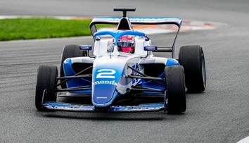 Motorsport mě pohltil. Chci to dotáhnout do F1, říká Havrda