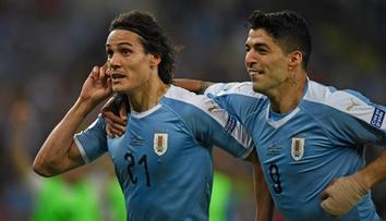 Uruguay a Paraguay slaví, Ekvádor a Japonsko na turnaji končí!