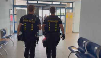 Útoků na zdravotníky přibývá. V jihlavské nemocnici napadla žena zdravotní sestru