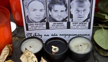 Jaroslavl hraje poprvé v den tragédie. Na Čechy zavzpomíná speciálním zápasem