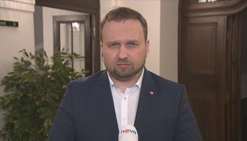 Kdo dosáhne na jednorázový příspěvek na dítě? Jurečka se opravil, řekl špatnou částku