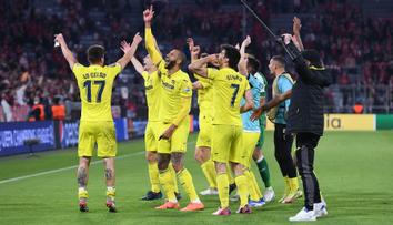 Divoké oslavy v Lize mistrů! Hráči Villarrealu tancovali na stole i skříni
