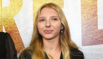 Nelly Gottová slaví. Nejmladší dcera legendárního Slavíka má osmnáctiny