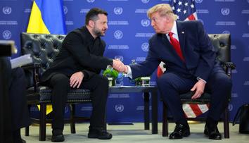 Trump posílal Zelenského za Putinem do Moskvy, tvrdí média. Ukrajinu tím naštval