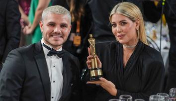 Manželka Icardiho si nedala pozor. Kromě fotky dětí ukázala i prsa
