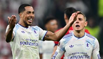 Emery to opět dokázal! Aston Villa ovládla finále Evropské ligy