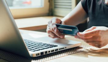 Nakupujete rádi na internetu? Dejte si pozor na triky e-shopů! PŘEHLED