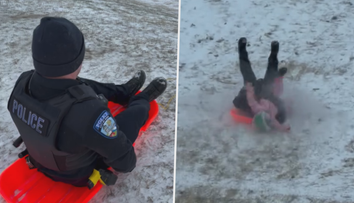 Video bobujícího policisty boří internet. Neřízená jízda skončila srážkou s dítětem