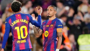 Barcelona vyhrála posedmé v řadě. Řádil dvougólový Raphinha