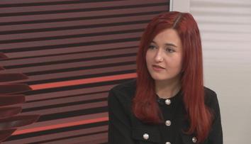 Rajchl ve vedení výboru pro obranu: Vždyť umí jen točit videa, diví se poslankyně