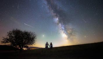 Nebe chystá nebývalou podívanou. Odborník prozradil, kdy Perseidy sledovat