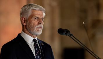Bezpečnostní situace se zhoršuje. Mír se neudrží sám od sebe, varoval Pavel