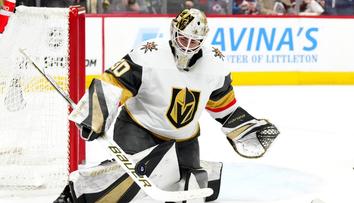 Další obrat v NHL. Brankář Patera se vrací z Bostonu do Vancouveru