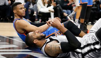 Debakl na úvod. Oklahomu sestřelil 38 body Aldridge