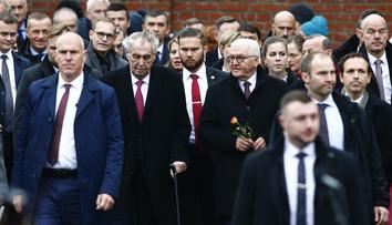 Německo slavilo pád Berlínské zdi. Bez Čechů by nepadla, řekl prezident