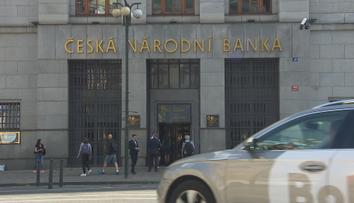 Sazby hypoték dál rostou. Dostaly se na nejvyšší úroveň od roku 2024