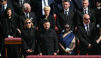 Vatikán kvůli Zelenskému porušil protokol. Spekulovalo se o provokaci Trumpa