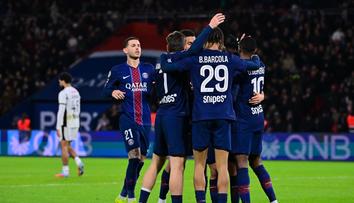 PSG si hezky zastřílelo a snižuje náskok Lens. Kvaracchelija dal dva góly