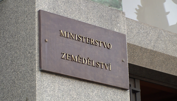 Ministerstvo chce od Agrofertu zpět neoprávněné dotace. Je to kampaň, říká Babiš