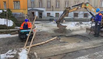 Kvůli mrazům praská potrubí, lidé zůstávají bez vody