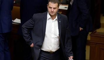 Konec poplatků za televizi a rozhlas? Komunista Ondráček má plán