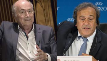 Pořádat MS v Kataru je chyba, říká exšéf FIFA Blatter. Prý za to může Platini