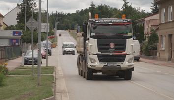 Lidé z Lišova chválí obchvat města. Ubylo hluku a silnice jsou bezpečnější
