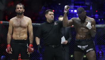 Edwards v Bellatoru porazil veterána Mousasiho a vysloužil si titulový boj