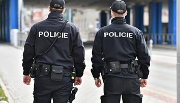 Mladý cizinec hrozil z auta pistolí, pro své chování měl kuriózní výmluvu