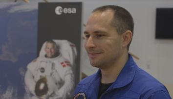Aleš Svoboda se v Německu učí být astronautem. Připravuje se i v bazénu