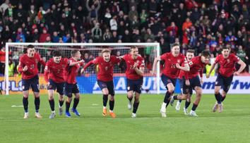 Před odletem na MS domácí zastávka. Reprezentace už ví soupeře