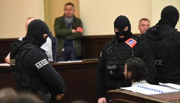 Terorista z Paříže Abdeslam u soudu: "Alláh mě ochrání," věří