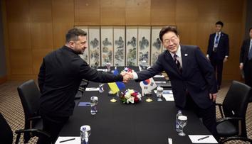 Zelenskyj naštval Jihokorejce. Prozradil informaci, která měla zůstat tajná