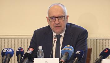 Maturity z matiky dopadly hůř než loni. Byly těžší, přiznali Bek a šéfka Cermatu