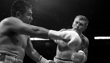 Zemřel boxerský velikán Ricky Hatton (†46). Několikrát získal titul
