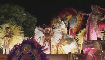 V Brazílii se koná největší karneval na světě. Akce přilákala miliony lidí