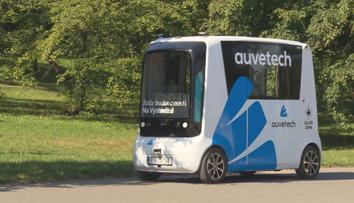 Konec bolavých nohou. Po Výstavišti  vás sveze samoobslužný minibus