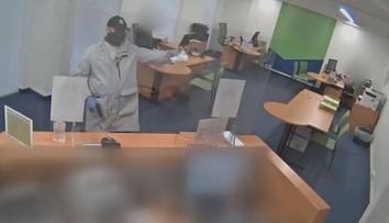 Přepadení banky se nepodařilo, pachatele dopadla policie