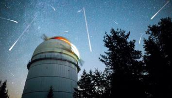 Českou oblohu rozzáří meteorický roj. Je ještě silnější než Perseidy