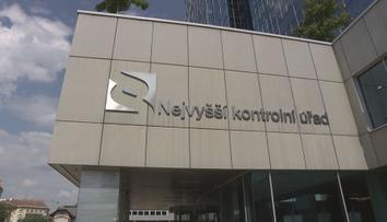 Ministerstvo neodhalilo chyby za skoro 100 milionů korun, tvrdí kontrolní úřad