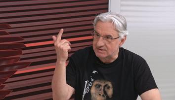 Pavel je stále myslí v armádě, vadí Zahradilovi. Vláda není jeho podřízená jednotka