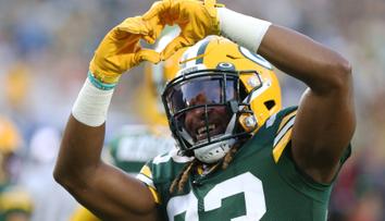 Hvězda NFL hrála s popelem zesnulého otce. Při touchdownu medailon ztratila
