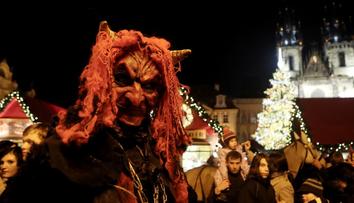 Strašení dětí čerty nemá smysl, říkají psychologové. Může to narušit vztah s rodiči