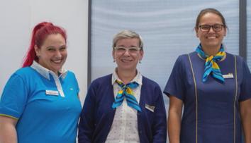 Česká pošta ukázala nové stejnokroje. Sklidila chválu i dost kritiky