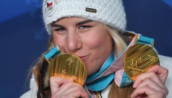 Olympionici dostali odměny za medaile. Proč Ledecká nemá nic?