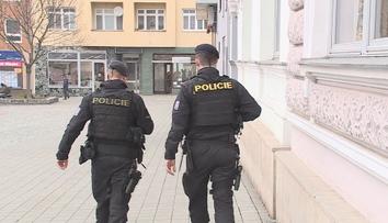 Muž v Ostravě měl ukrást tašku s notebookem. Policii tvrdil, že ji našel