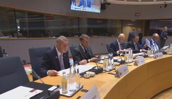 Lídři EU řeší druhý den v Bruselu válku na Ukrajině. Trump nás podrazil, řekl Babiš