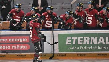Sparta s Kladnem odvrátila blamáž. Sérii srovnala díky výhře po nájezdech