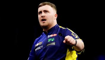 Na Australian Darts Masters se dařilo favoritům. Littler málem vypadl